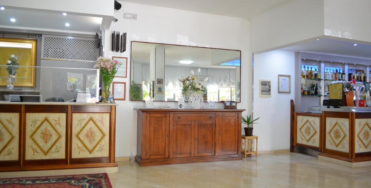 Hotel I Due Gabbiani Citr 9006 Andora ภายนอก รูปภาพ