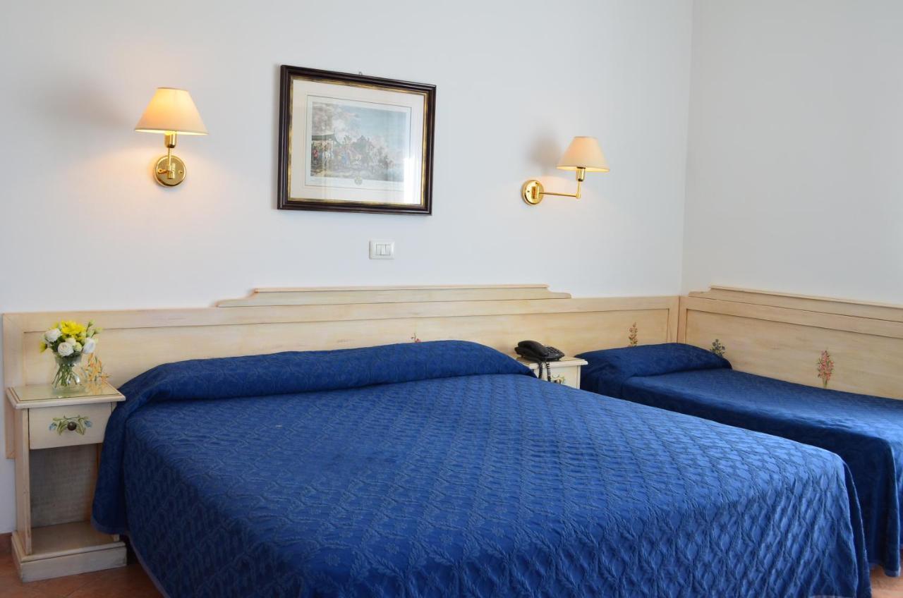 Hotel I Due Gabbiani Citr 9006 Andora ภายนอก รูปภาพ
